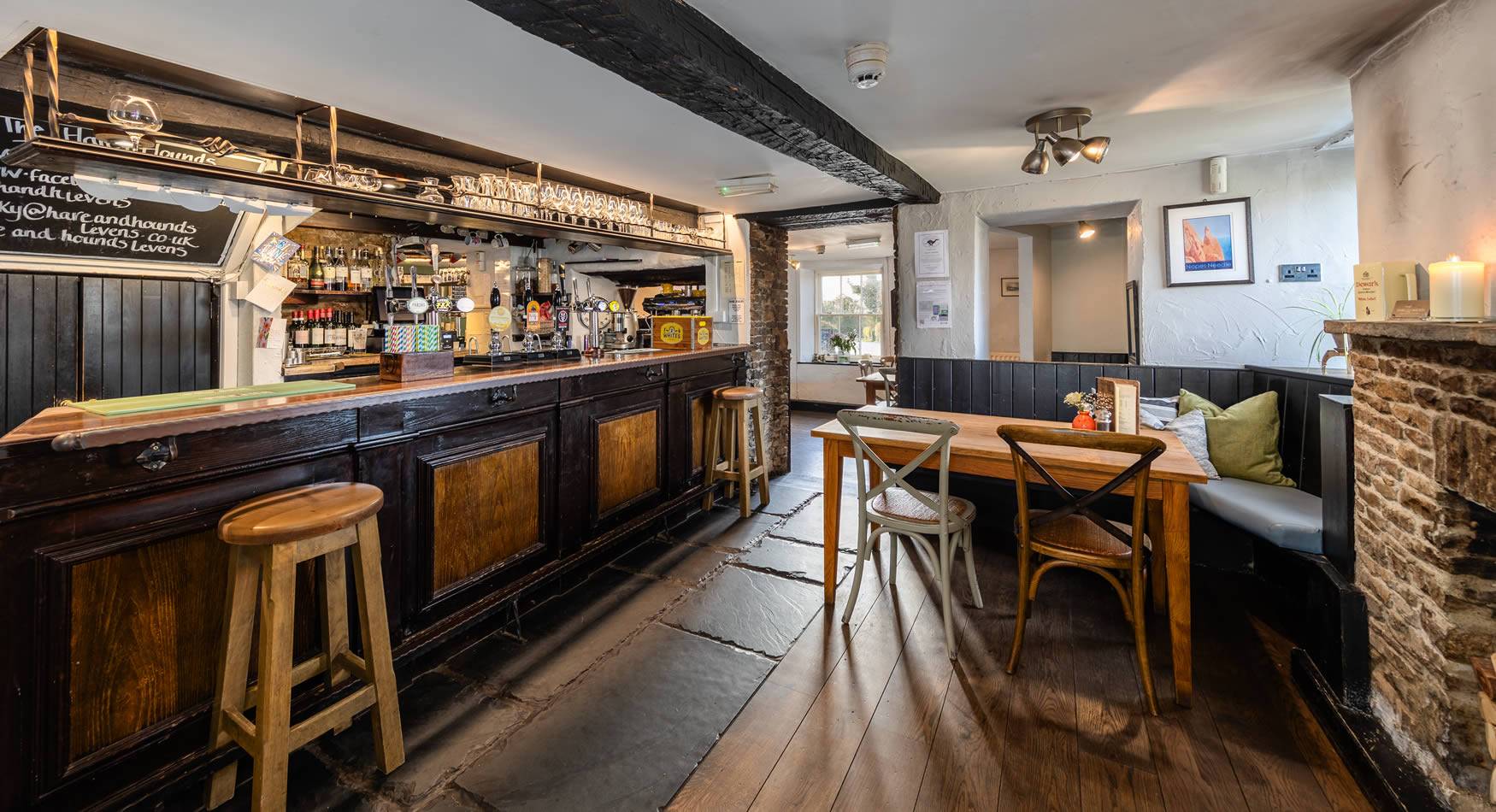The Bar at Vanpoos