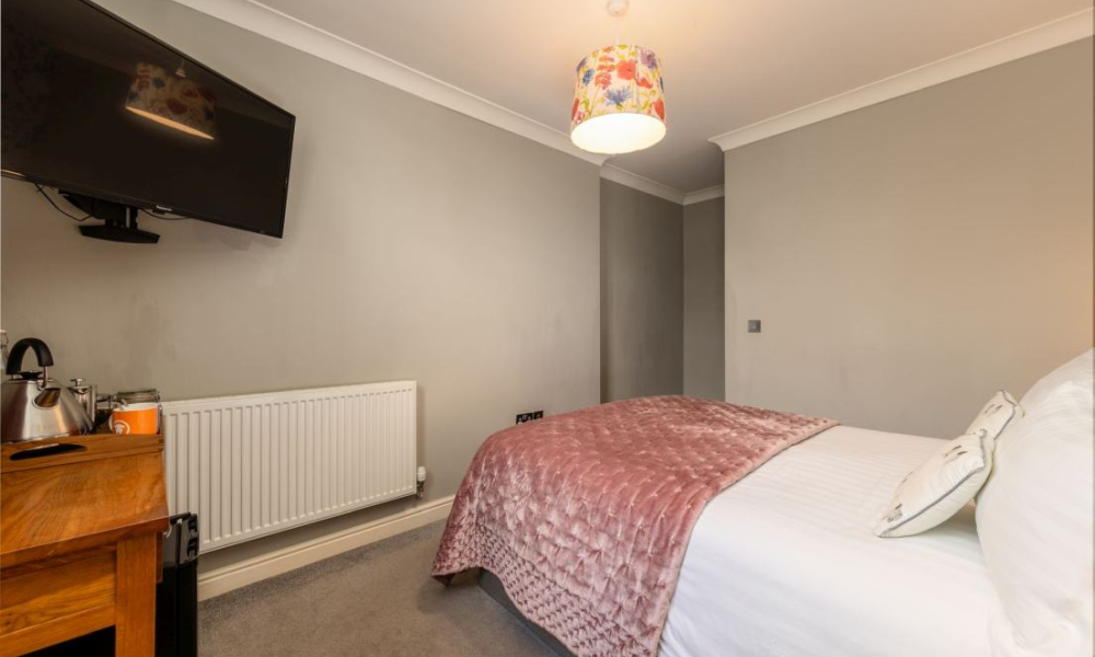 prickett-bedroom16